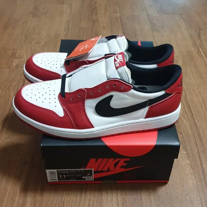 [BUNJANG] Nike Jordan 1 Retro Low OG Chicago Varsity Red Black Sneakers / [295]조던 1 레트로 로우 OG 시카고 바시티 레드 블랙