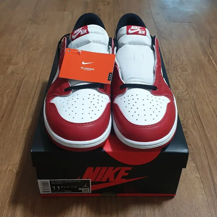 [BUNJANG] Nike Jordan 1 Retro Low OG Chicago Varsity Red Black Sneakers / [295]조던 1 레트로 로우 OG 시카고 바시티 레드 블랙