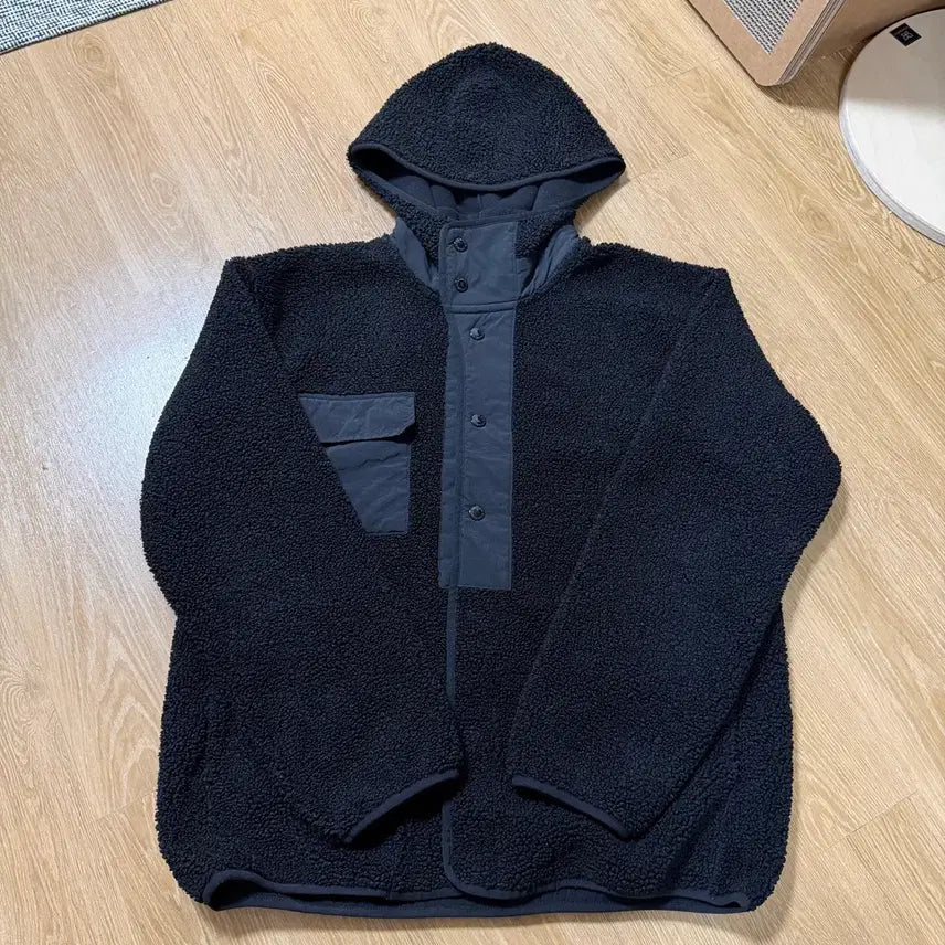 [SOLD OUT] GU 엔지니어드 가먼트 플리스 자켓 M