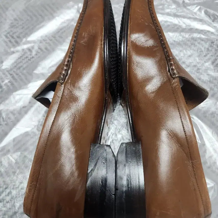[SOLD OUT] BALLY 남성 로퍼 270mm 브라운