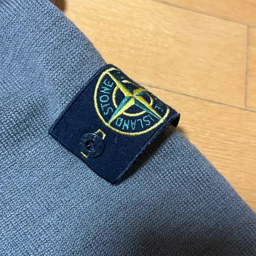 [BUNJANG] Stone Island Nylon Hooded Knit Zip-Up Olive / [XL] 스톤아일랜드 나일론 후드 니트 집업 올리브