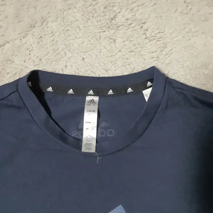 [SOLD OUT] 아디다스 반팔 2XL  (679