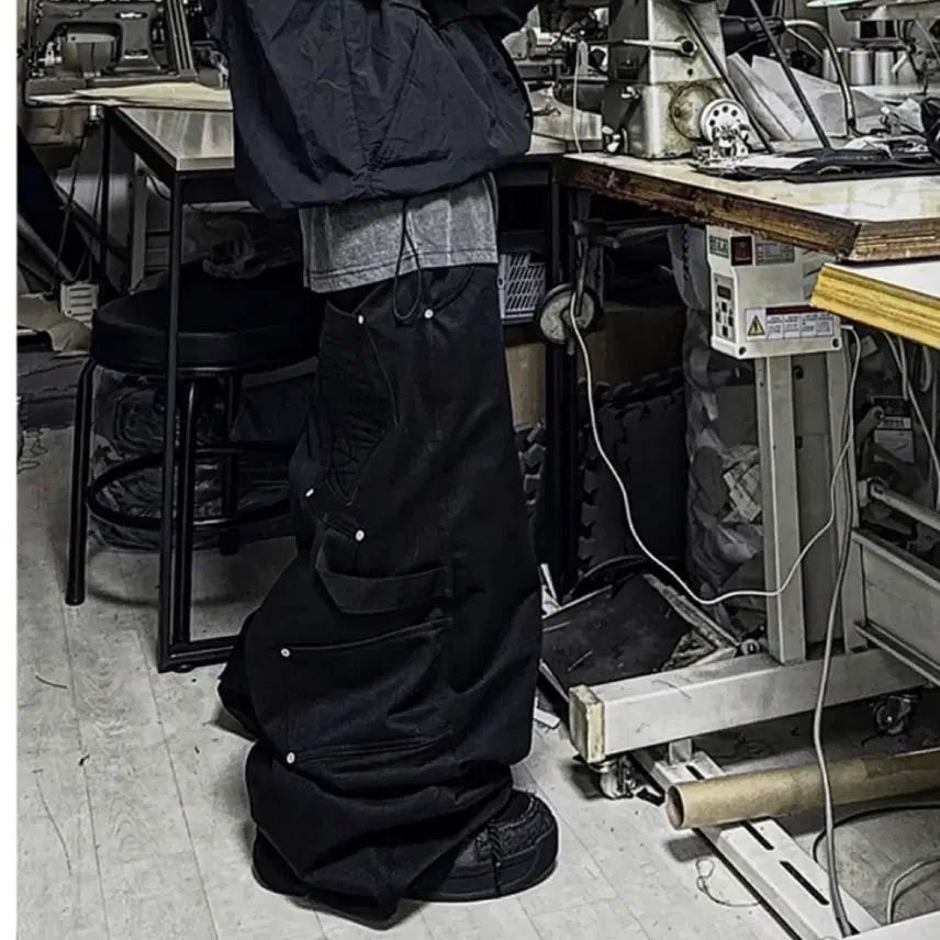 [BUNJANG] Kagru GRU-BRW-SEP BLACK Carpenter Pants / Kagru 카그루 GRU-BRW-SEP BLACK SIZE UP 카펜터