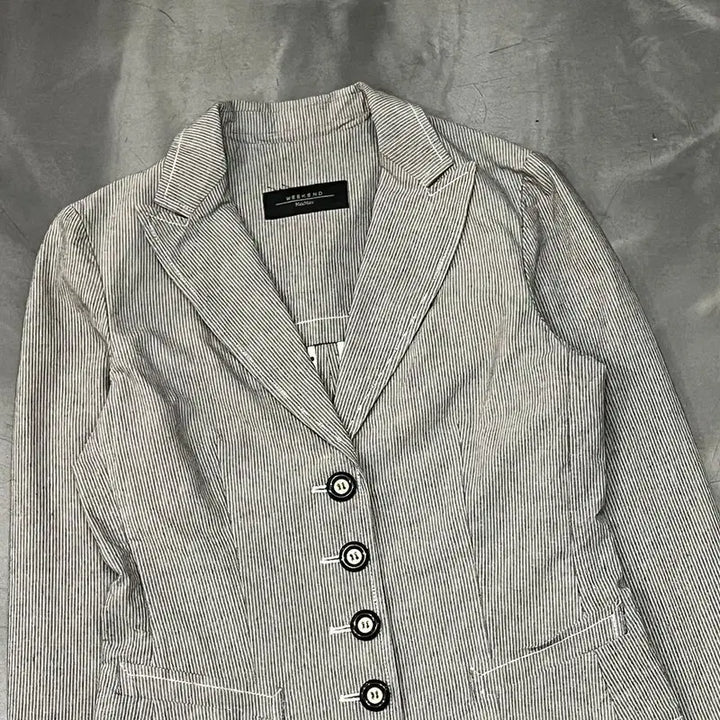 [BUNJANG] Max Mara Weekend Striped Blazer / 막스마라 스트라이프 블레이저 y163399