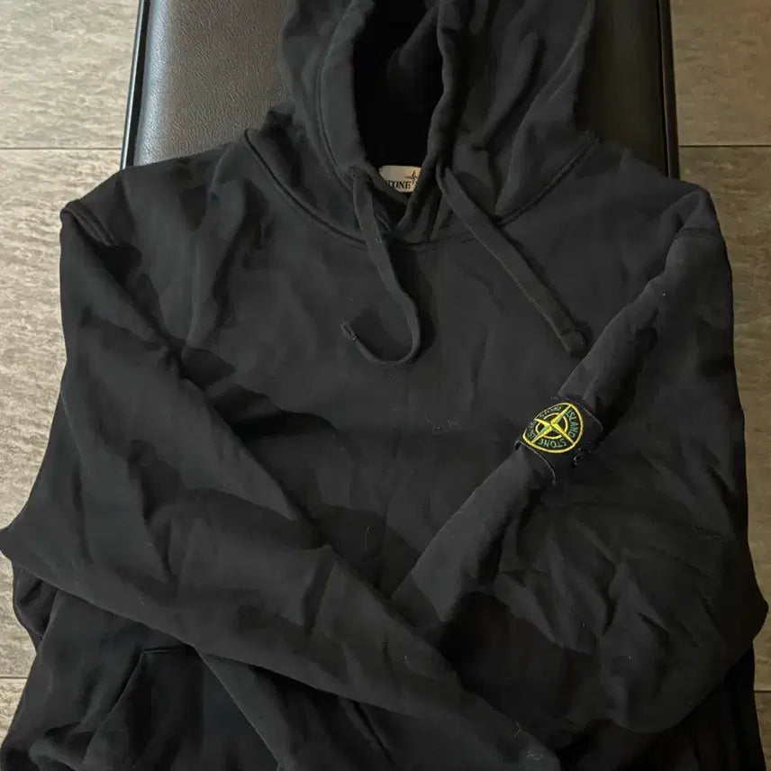 [SOLD OUT] 스톤아일랜드 블랙 후드티 xxl
