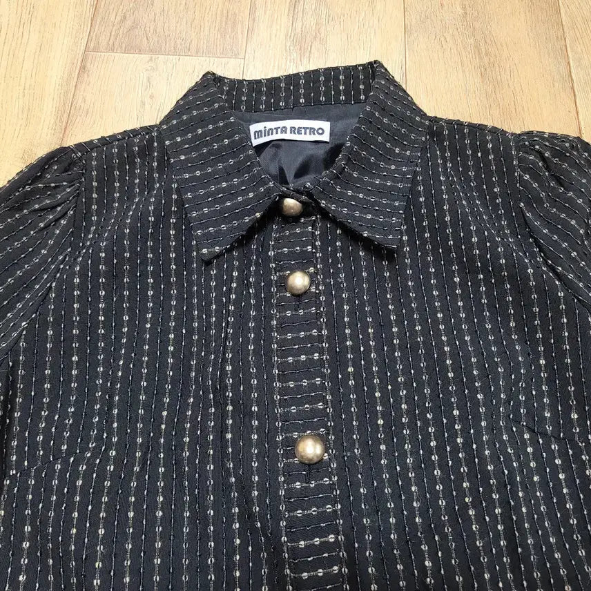 [BUNJANG] MINTA RETRO Gold Button Dress / 민타레트로(MINTA RETRO) 골드버튼 원피스 55 새상품