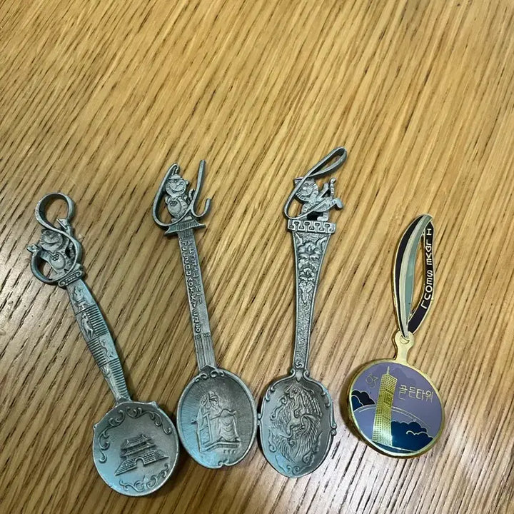 [BUNJANG] Olympic Souvenir Spoon Set / 올림픽 관광 기념 스푼 세트 (서울N타워 외)