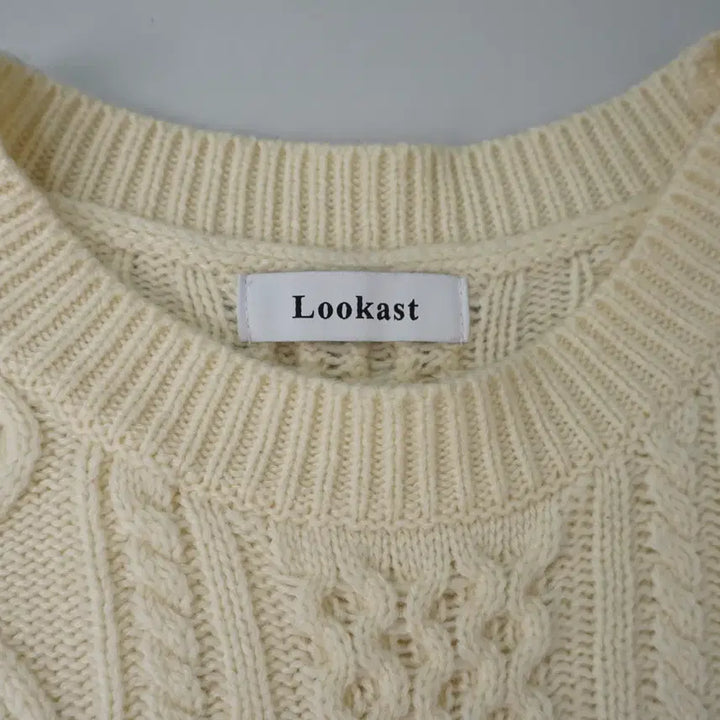 [BUNJANG] Lookast 23SS Low Cable Wool Short-Sleeve Knit Top / 룩캐스트 23SS 로우 케이블 울 반팔 니트 free