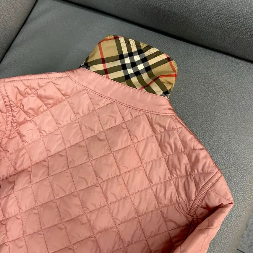 [BUNJANG] Burberry Kids Pink Quilted Coat Jacket (10 Years) / 버버리 키즈 핑크 퀼팅 코트자켓(10세)