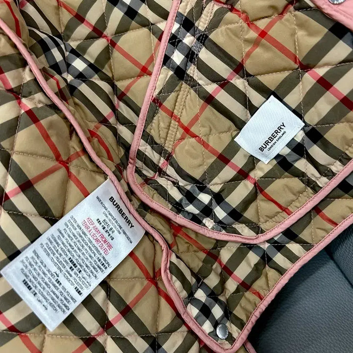 [BUNJANG] Burberry Kids Pink Quilted Coat Jacket (10 Years) / 버버리 키즈 핑크 퀼팅 코트자켓(10세)