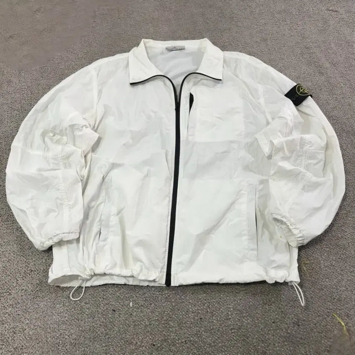 [SOLD OUT] (XL) 스톤아일랜드 화이트 바람막이 자켓