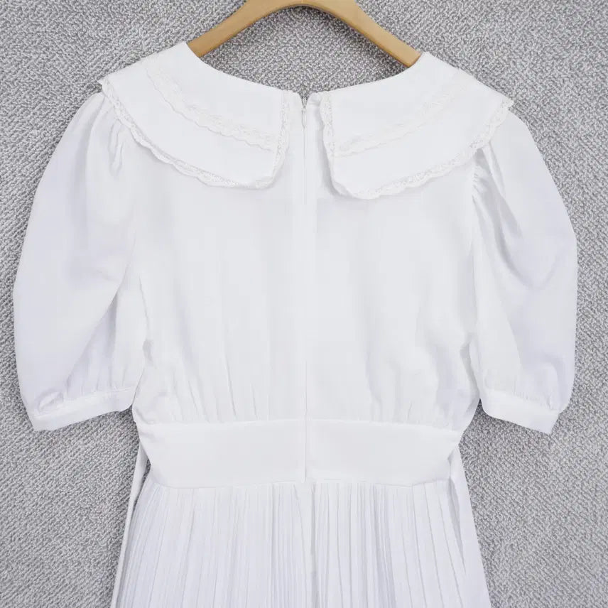 [BUNJANG] Dry Flower Linen-Like Big Collar Pleated Dress / 드라이플라워 린넨라이크 빅카라 플리츠 까끌 원피스 free