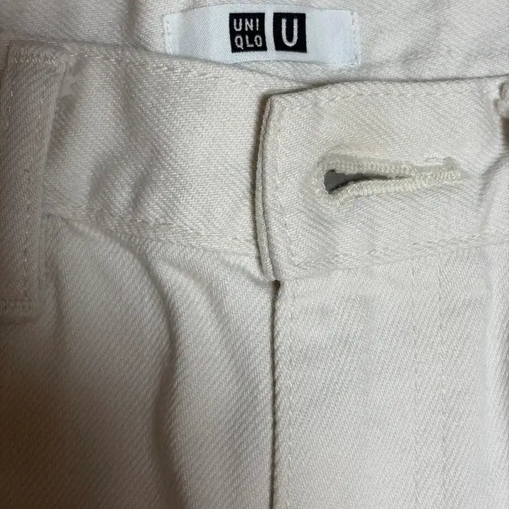 [BUNJANG] Uniqlo U Regular Fit Jeans Ecru 30 / [무신사 A+] 유니클로U 레귤러피트진 에크루 30 (433239)