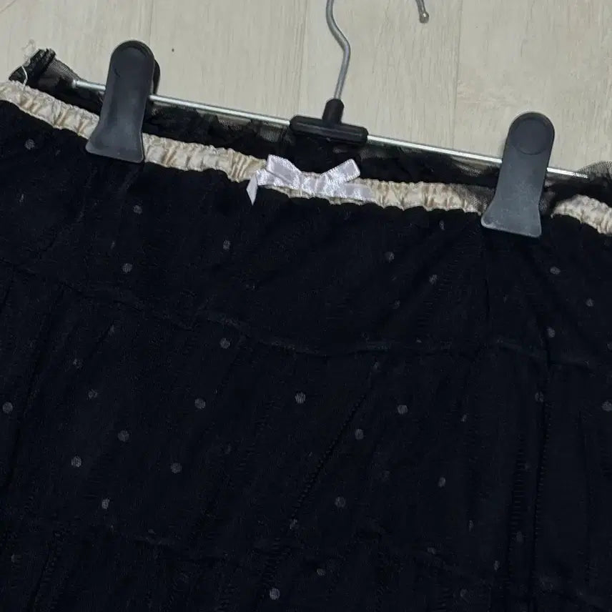 [BUNJANG] Vintage Dot Black Chiffon Skirt / 빈티지 도트 블랙 샤스커트 모리걸