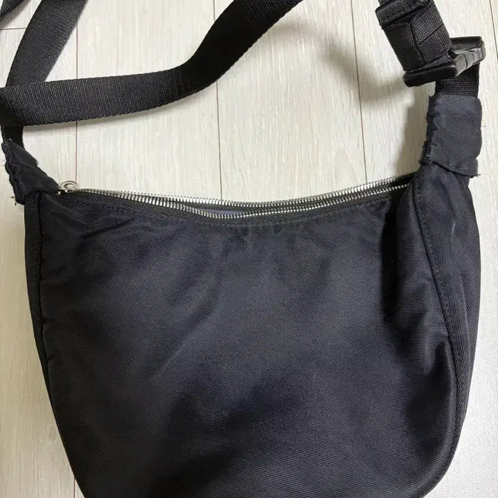 [BUNJANG] Minitmute Clo Waist Mini Black Bag / 미닛뮤트 클로웨이스트 미니 블랙