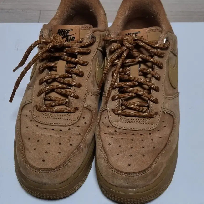 [SOLD OUT] 나이키 에어포스1 된장포스
