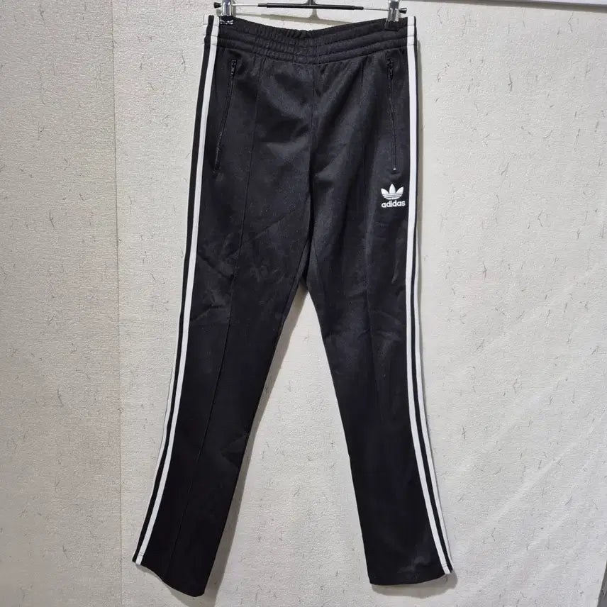 [BUNJANG] Adidas Three Stripes Training Suit Set Black / 아디다스 삼선 트레이닝복 세트 블랙