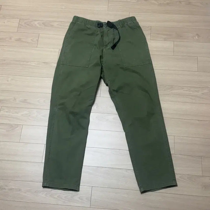[SOLD OUT] 그라미치 루즈테이퍼드 릿지 올리브 m 사이즈