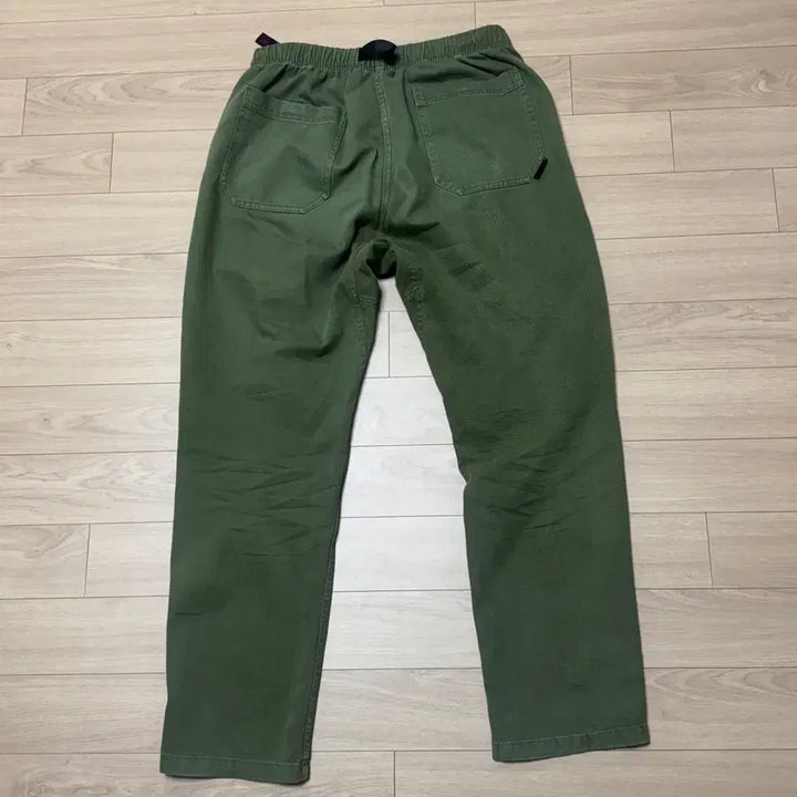 [SOLD OUT] 그라미치 루즈테이퍼드 릿지 올리브 m 사이즈
