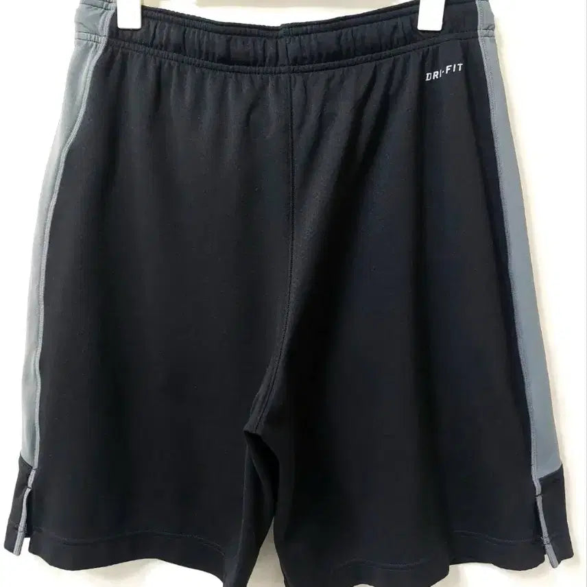 [BUNJANG] Nike Dri-FIT Shorts (31-34 inch) / 나이키 드라이핏 반바지 31~34