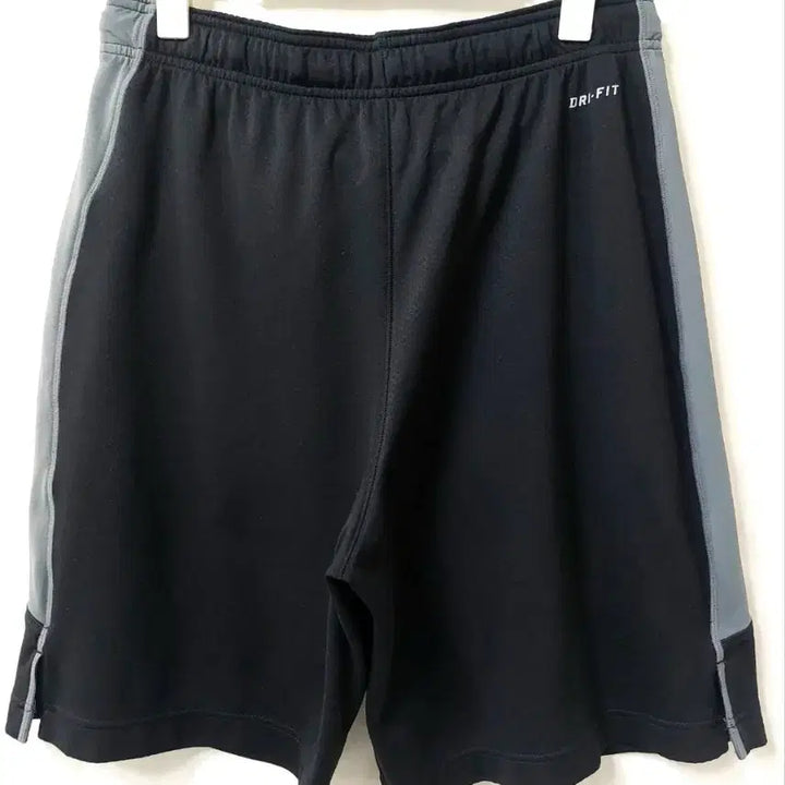 [BUNJANG] Nike Dri-FIT Shorts (31-34 inch) / 나이키 드라이핏 반바지 31~34