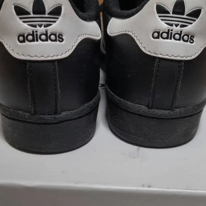 [SOLD OUT] 아디다스 슈퍼스타 블랙