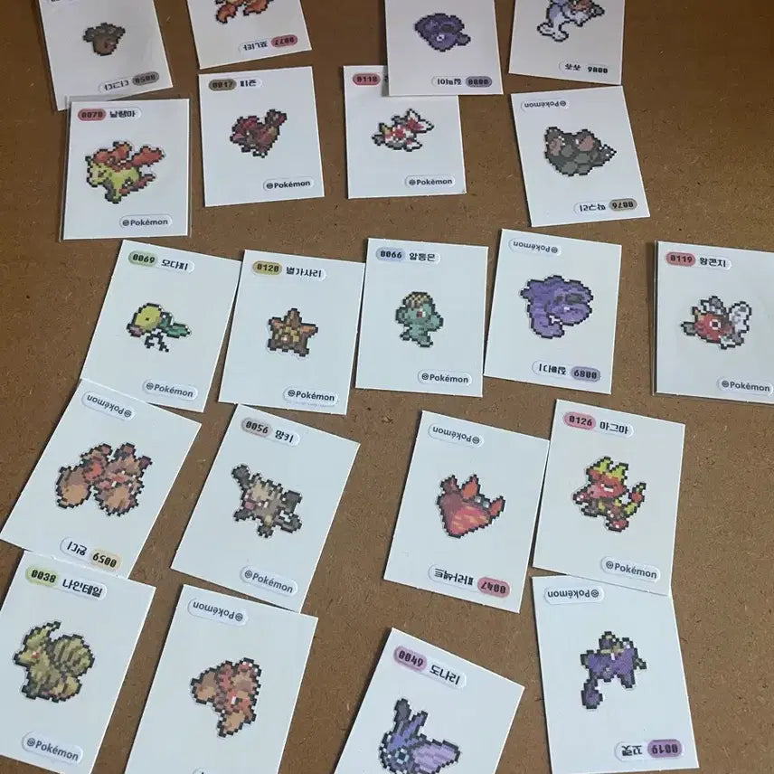[BUNJANG] Pokemon Tteokbokki Seal Halloween Lovely Error Seal One Piece Seal Pixel Seal Hoppang Seal 4th &amp; 9th Gen / 포켓몬띠부씰 할로윈 러블리 오류씰 원피스씰 픽셀씰 호빵씰 4,9세대