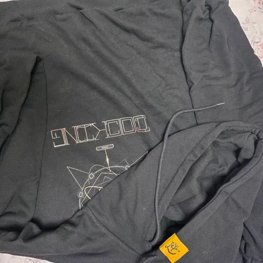 [BUNJANG] Lee Seung Yoon Docking Concert Hoodie / 이승윤 도킹콘서트 굿즈 후드티셔츠