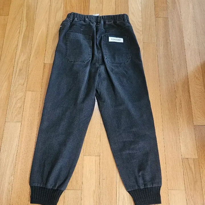 [SOLD OUT] 한섬 오즈세컨 블랙 조거 데님팬츠