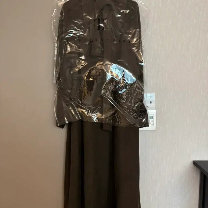 [BUNJANG] Trimming Bird Olive Brown Long Coat / 트리밍버드 롱코트 올리브브라운