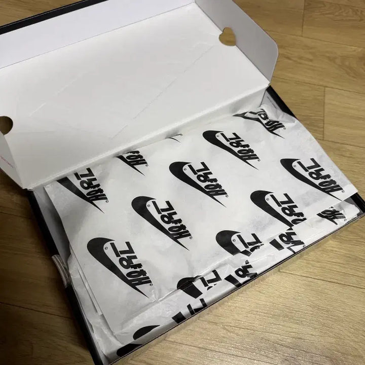 [BUNJANG] Nike Peaceminusone Air Force 1 265 Sneakers / 나이키 피스마이너스원 포스 265