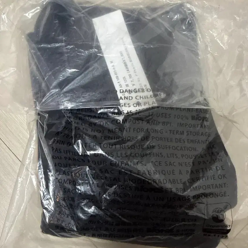 [SOLD OUT] 꼼데가르송 m사이즈