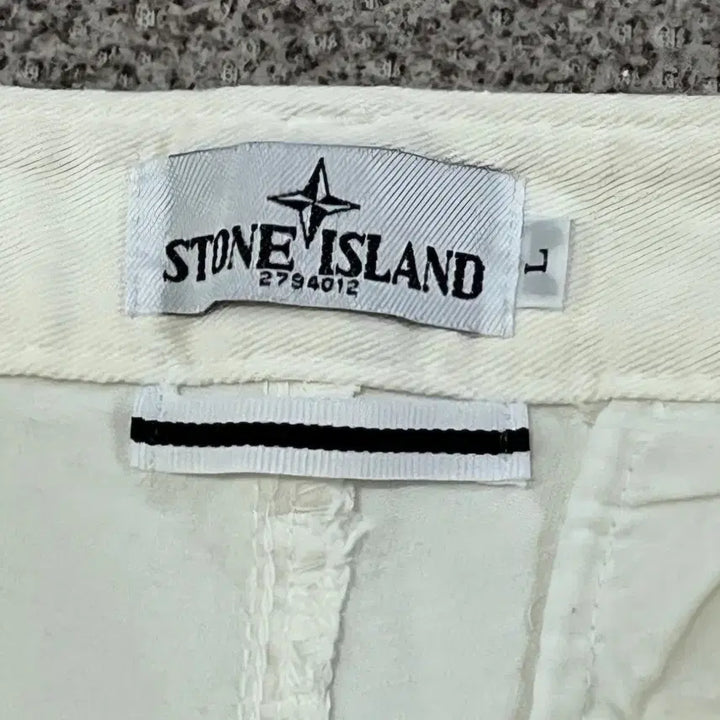 [SOLD OUT] (L) 스톤아일랜드 화이트 면바지 / 32인치