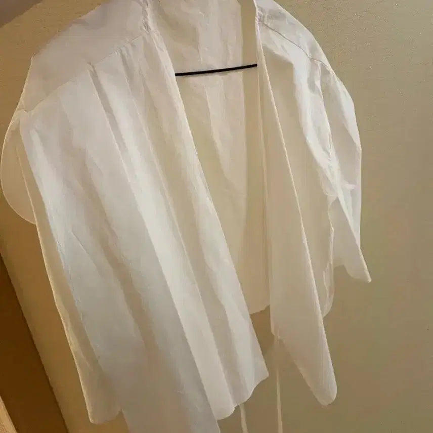 [BUNJANG] J. Chung White Wrap Blouse / 제이청블라우스