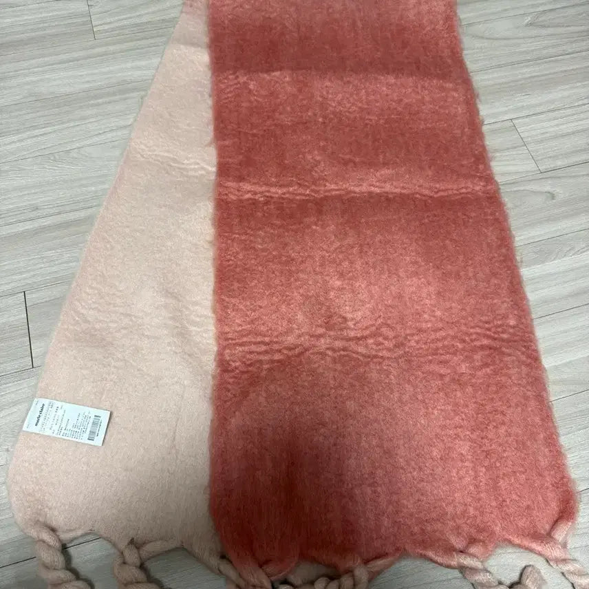 [BUNJANG] Marie Claire Gradient Muffler / 마리끌레르 컬러 그라데이션 머플러