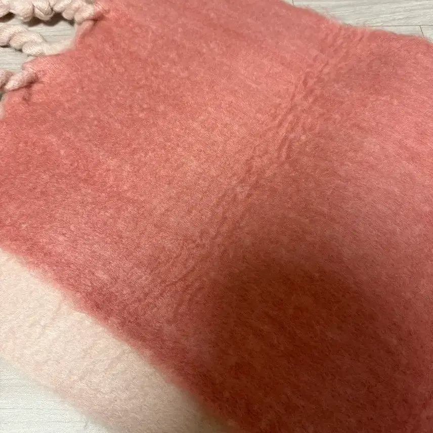 [BUNJANG] Marie Claire Gradient Muffler / 마리끌레르 컬러 그라데이션 머플러
