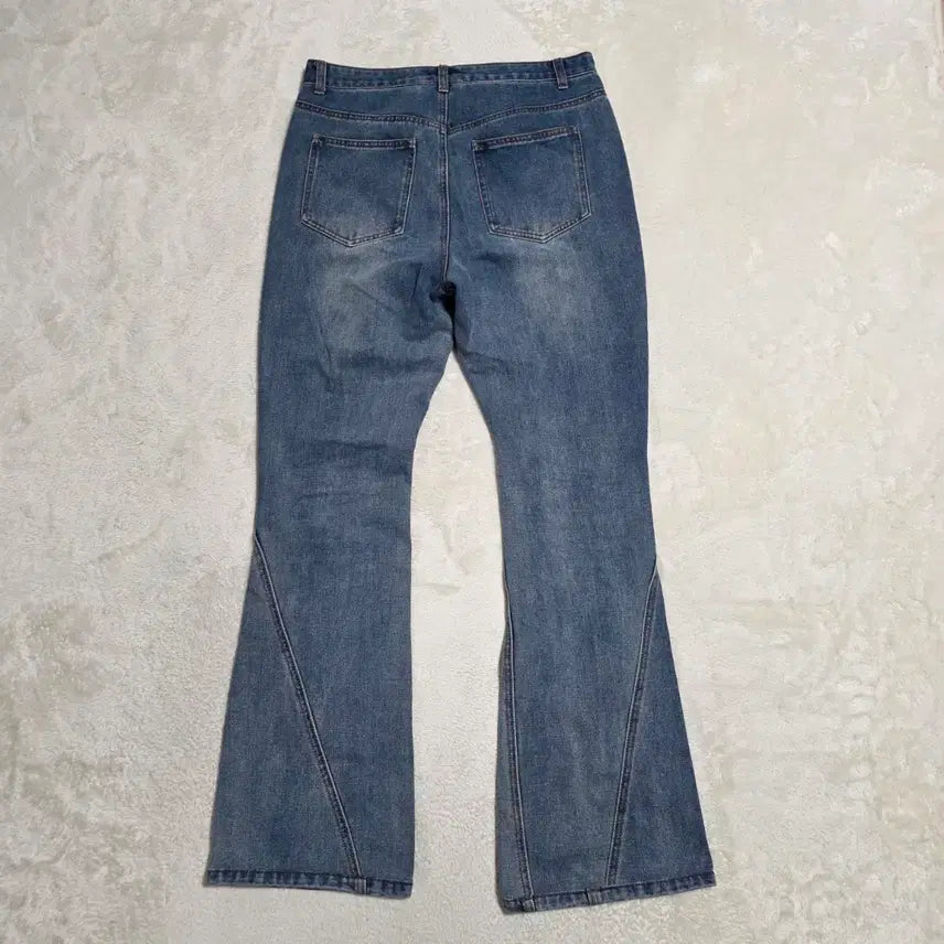 [SOLD OUT] (L)낫포너드 커브드 빈티지 워싱 부츠컷 데님 팬츠