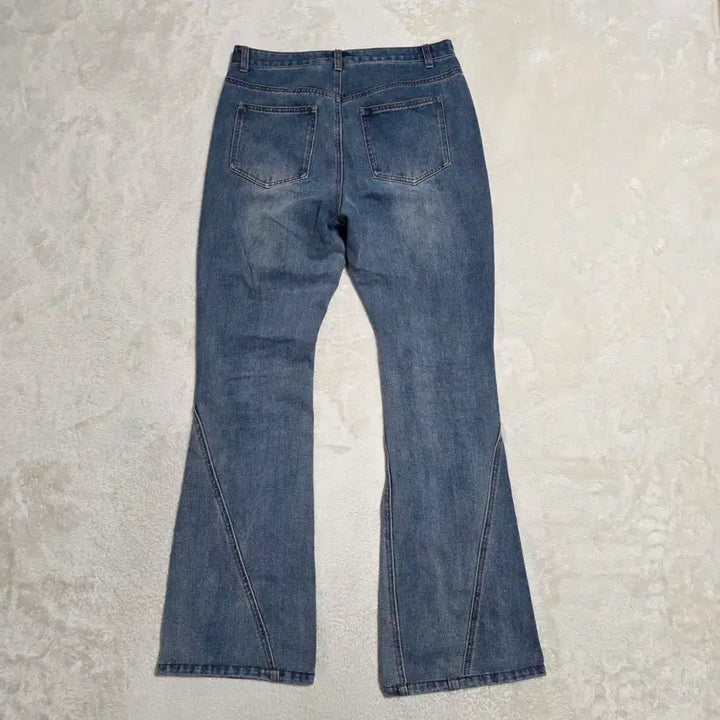 [SOLD OUT] (L)낫포너드 커브드 빈티지 워싱 부츠컷 데님 팬츠
