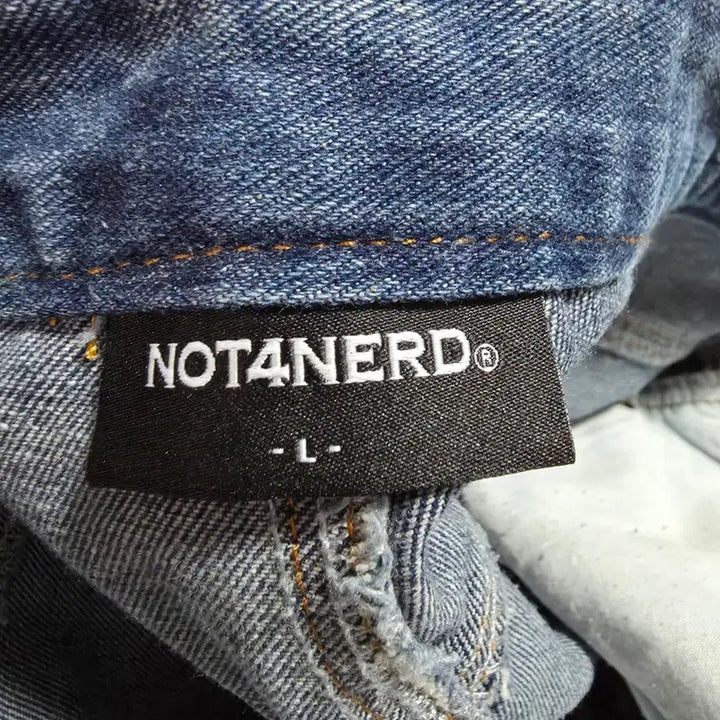 [SOLD OUT] (L)낫포너드 커브드 빈티지 워싱 부츠컷 데님 팬츠