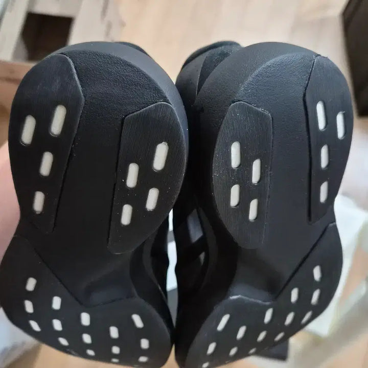 [SOLD OUT] 아디다스 아디제로 evo sl 여성용 220 jp7147