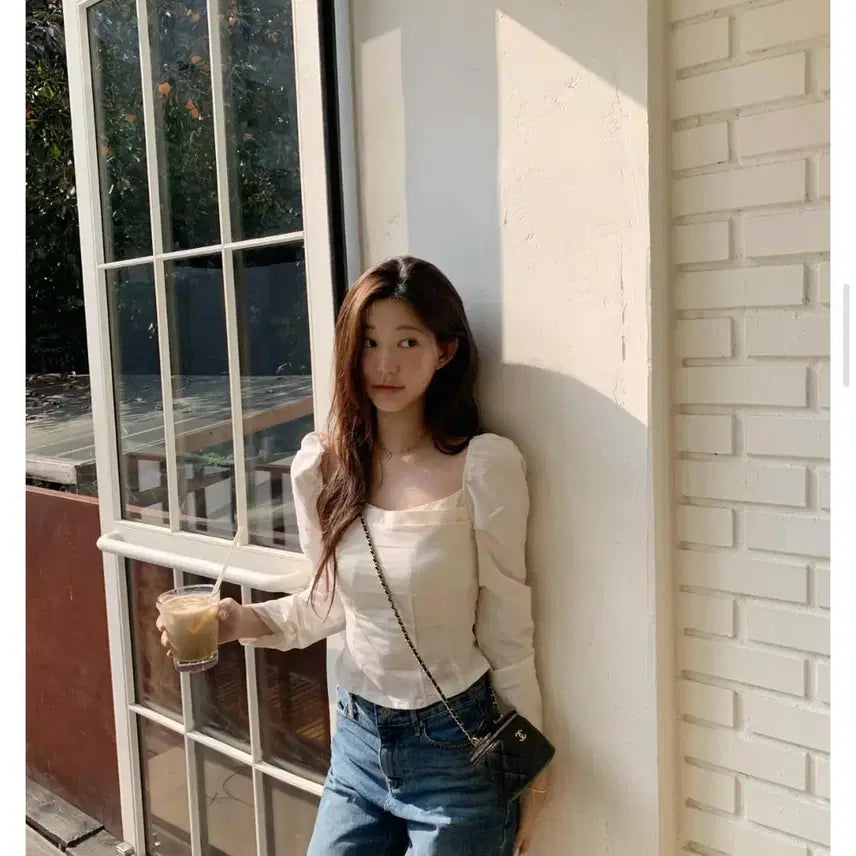 [SOLD OUT] 새상품) 제니오 클린 스퀘어 블라우스 아이보리 S