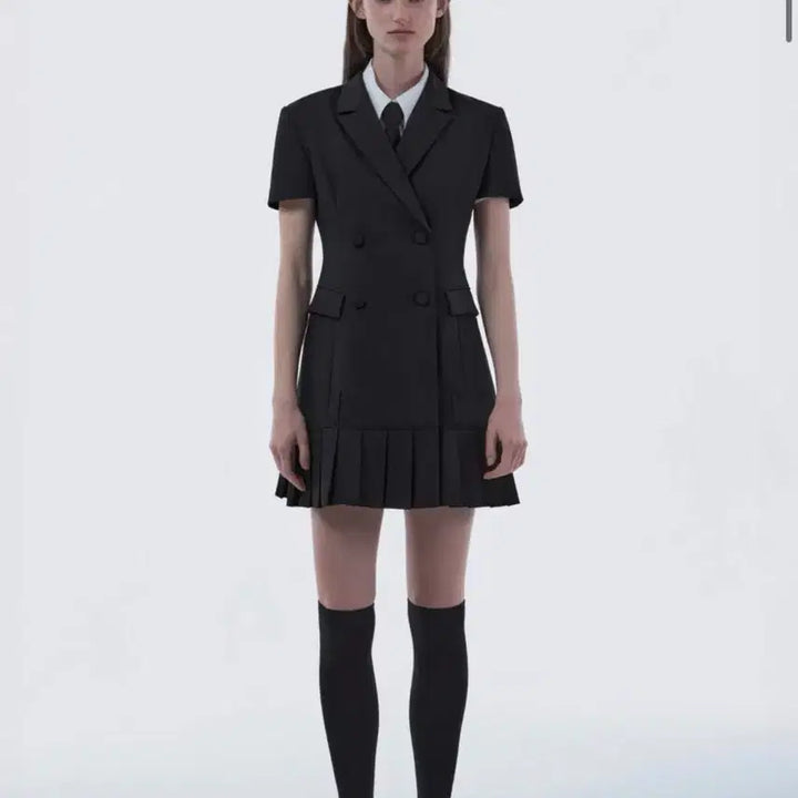 [BUNJANG] Mausoleum Pleated Half-Sleeve Suit Jacket / 마우솔레움 Jenn Pleated Half-Sleeve Suit Jack