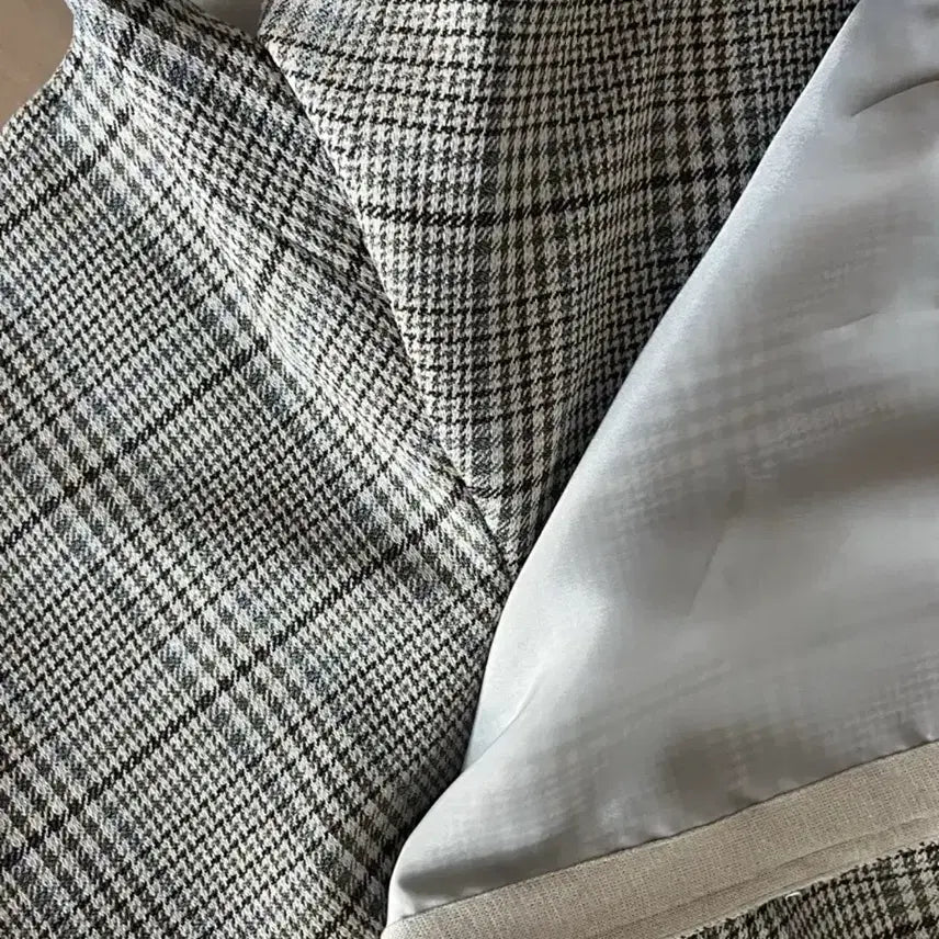 [BUNJANG] Time Checkered Culottes Shorts / 한섬 타임 TIME 랩 퀼로트 팬츠-체크 치마바지 숏팬츠 니트가디건원피스