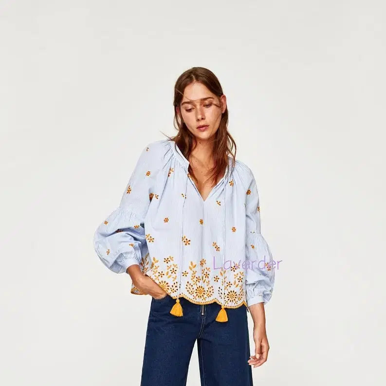 [SOLD OUT] 자라 플라워 아일렛 스트라이프퍼프 태슬블라우스