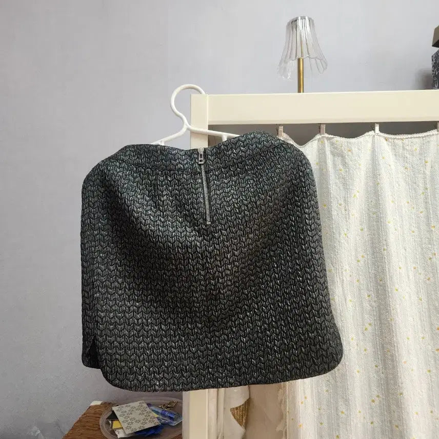 [BUNJANG] Zadig &amp; Voltaire Glitter Skirt / 쟈딕앤볼테르  70