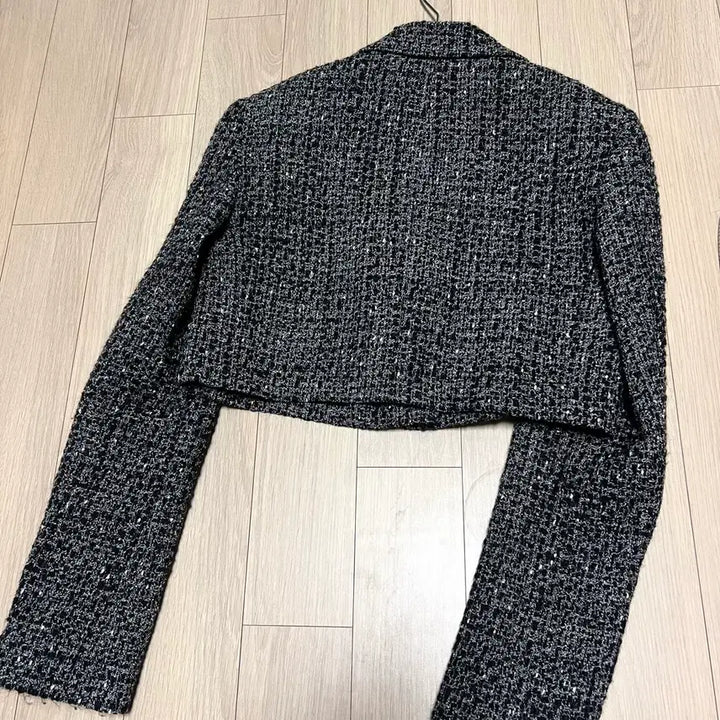 [BUNJANG] Theory Wool Blend Cropped Tweed Jacket / 띠어리 THEORY 울 혼방 크롭 트위드 자켓 봄가을 하객룩 오피스룩