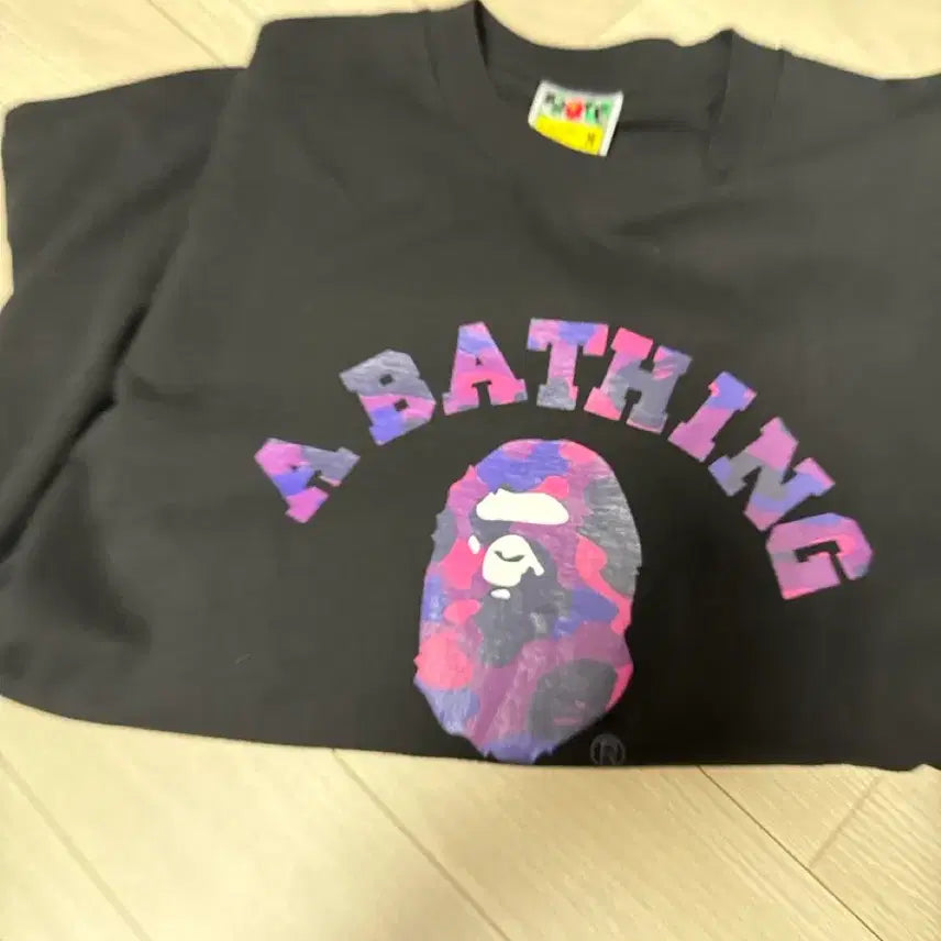 [SOLD OUT] 베이프 카모반팔 블랙퍼플