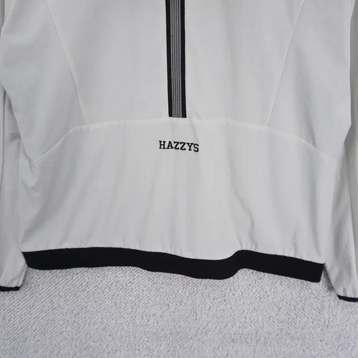 [SOLD OUT] 헤지스 골프 24SS 여성 퍼포먼스 스윙 자켓 90size