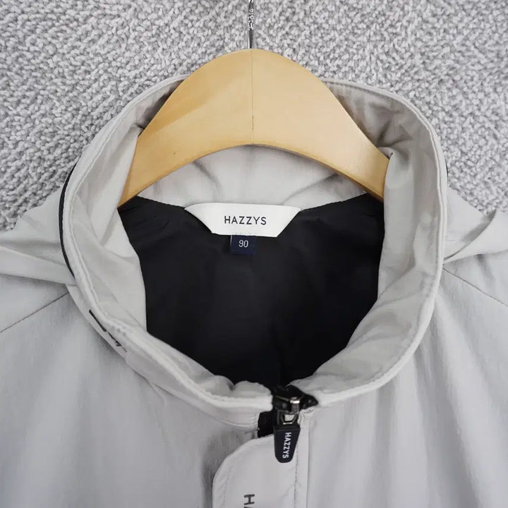 [SOLD OUT] 헤지스 골프 24SS 여성 퍼포먼스 스윙 자켓 90size