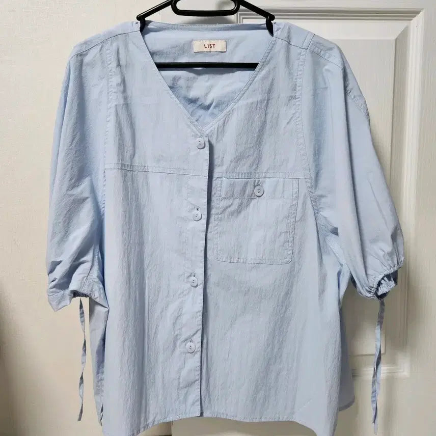 [SOLD OUT] LIST 하늘색 퍼프 블라우스 (66)